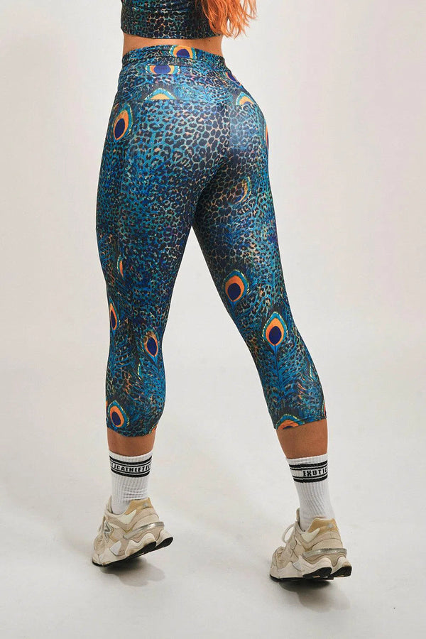 Performance Panel Pocket Drawstring Capri Leggings - Rock Around The Peacock-Activewear-Exoticathletica