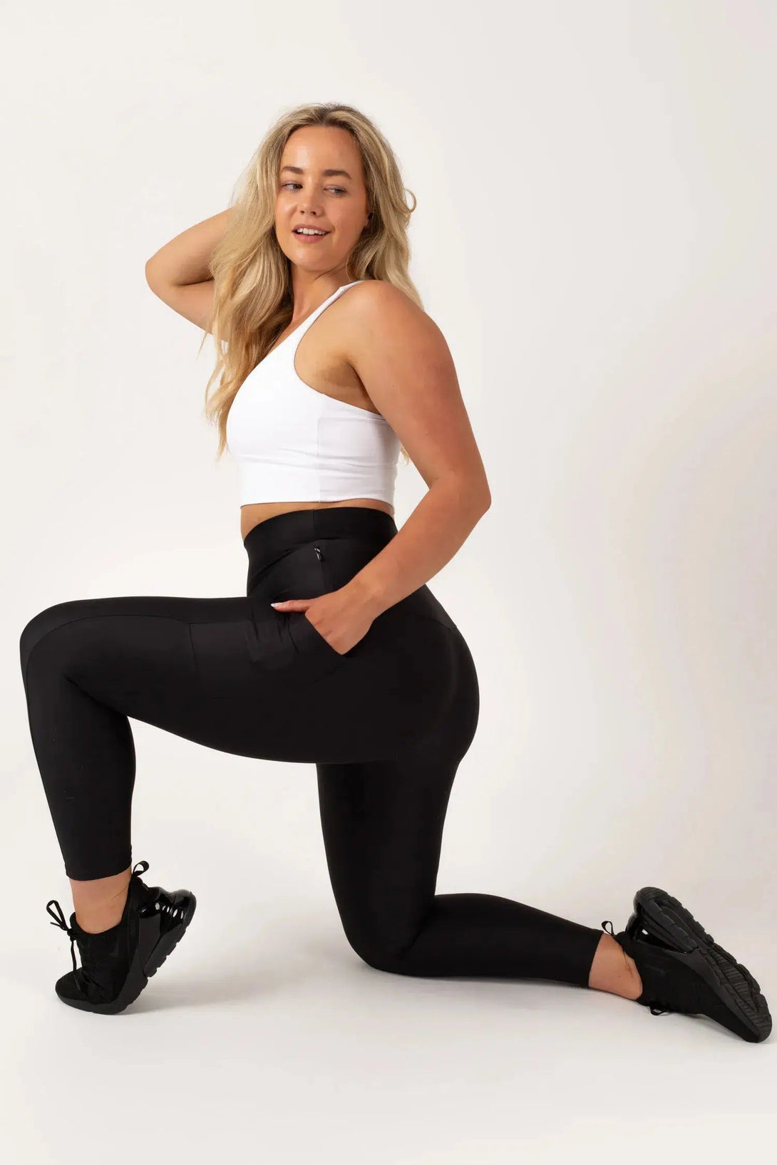 Performance Panel Pocket Extra High Waisted 7/8 Leggings - Black-Activewear-Exoticathletica