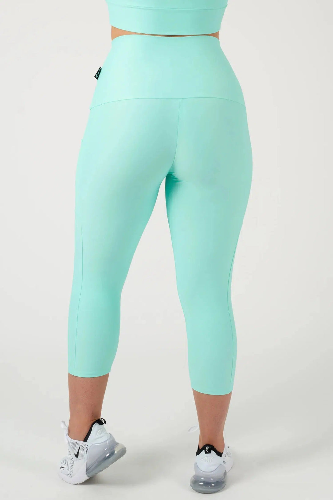 Performance Panel Pocket Extra High Waisted Capri Leggings - Mint-Activewear-Exoticathletica