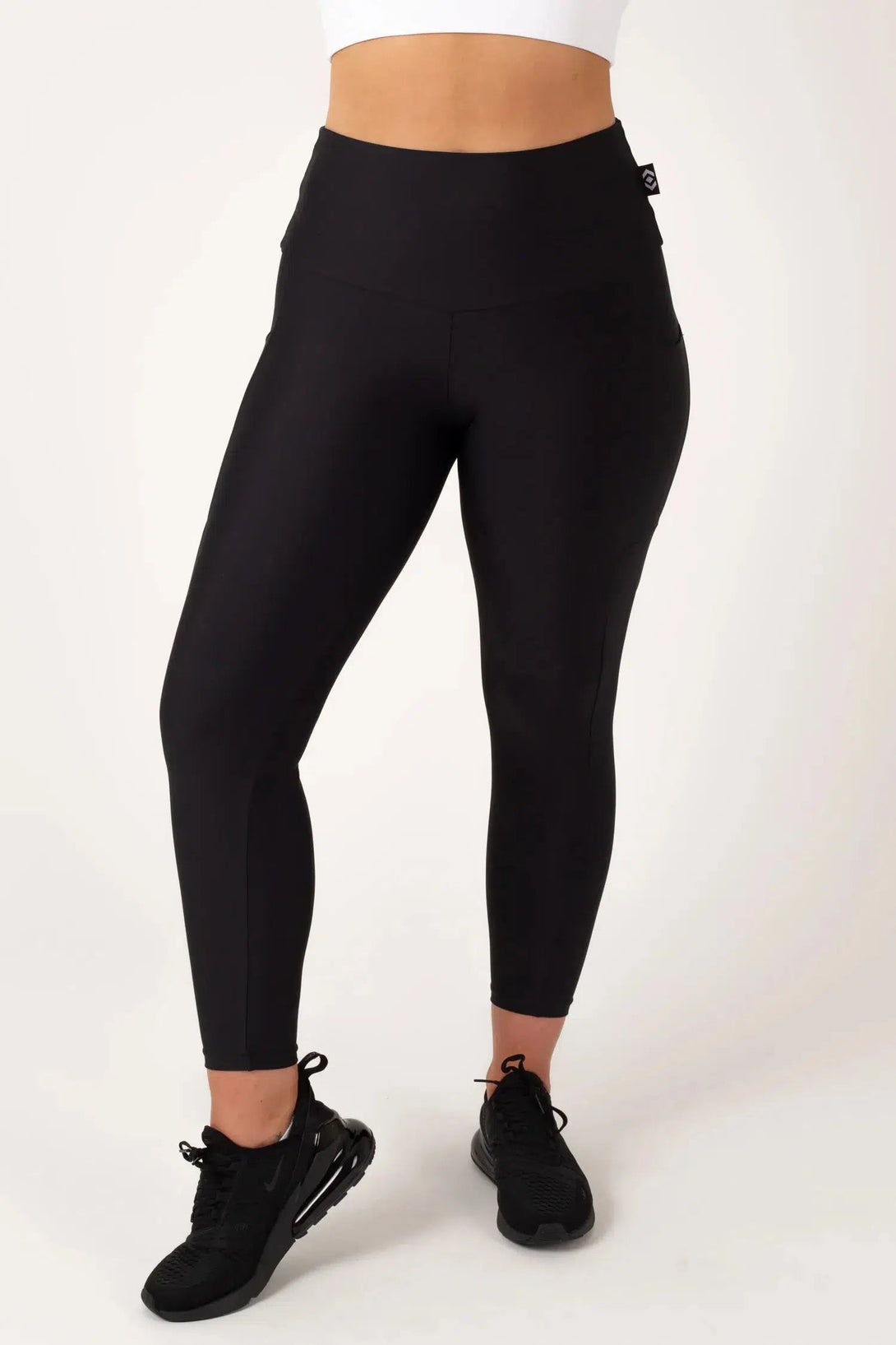 Performance Panel Pocket High Waisted 7/8 Leggings - Black-9358328267898-Activewear-Exoticathletica