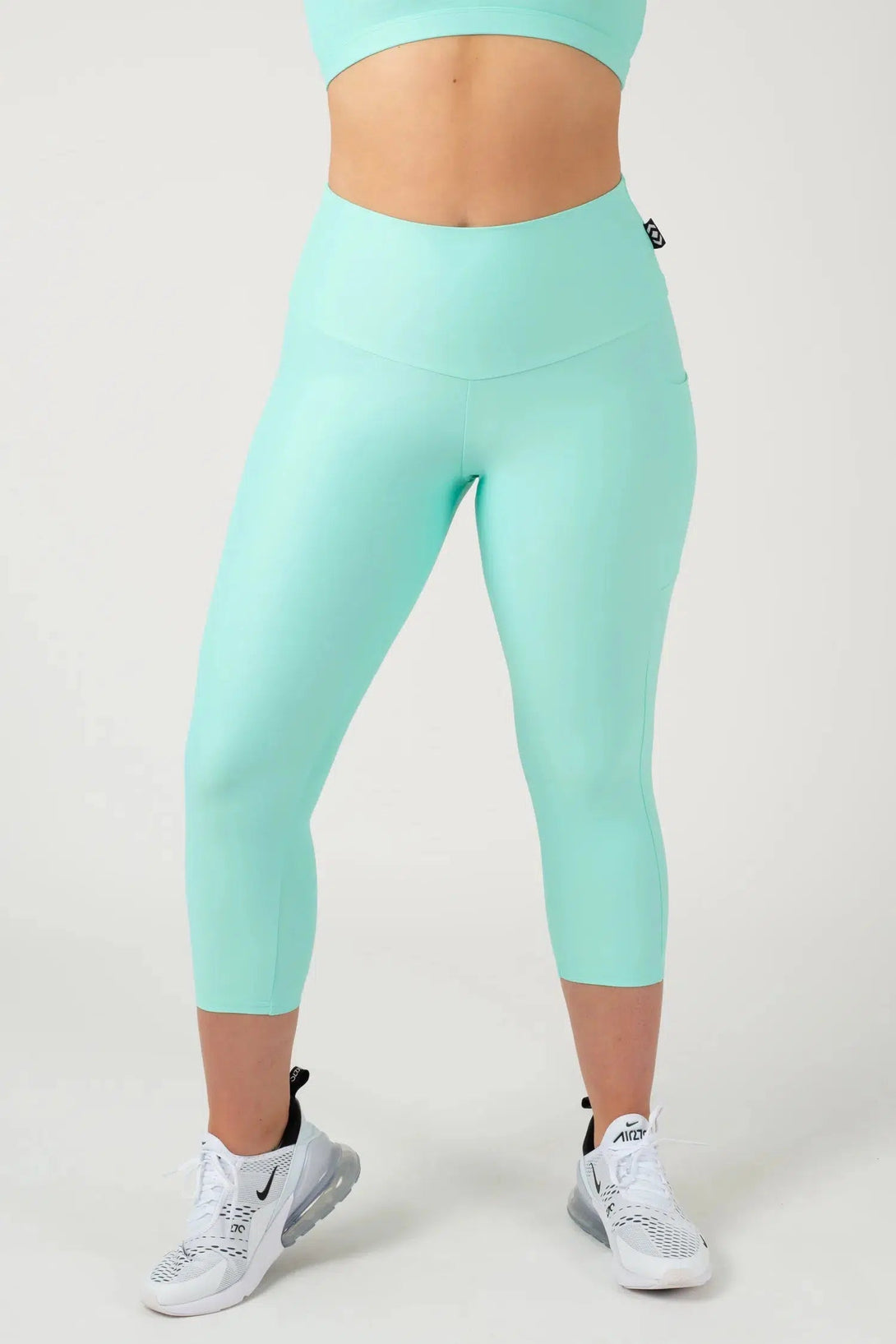 Performance Panel Pocket High Waisted Capri Leggings - Mint-Activewear-Exoticathletica