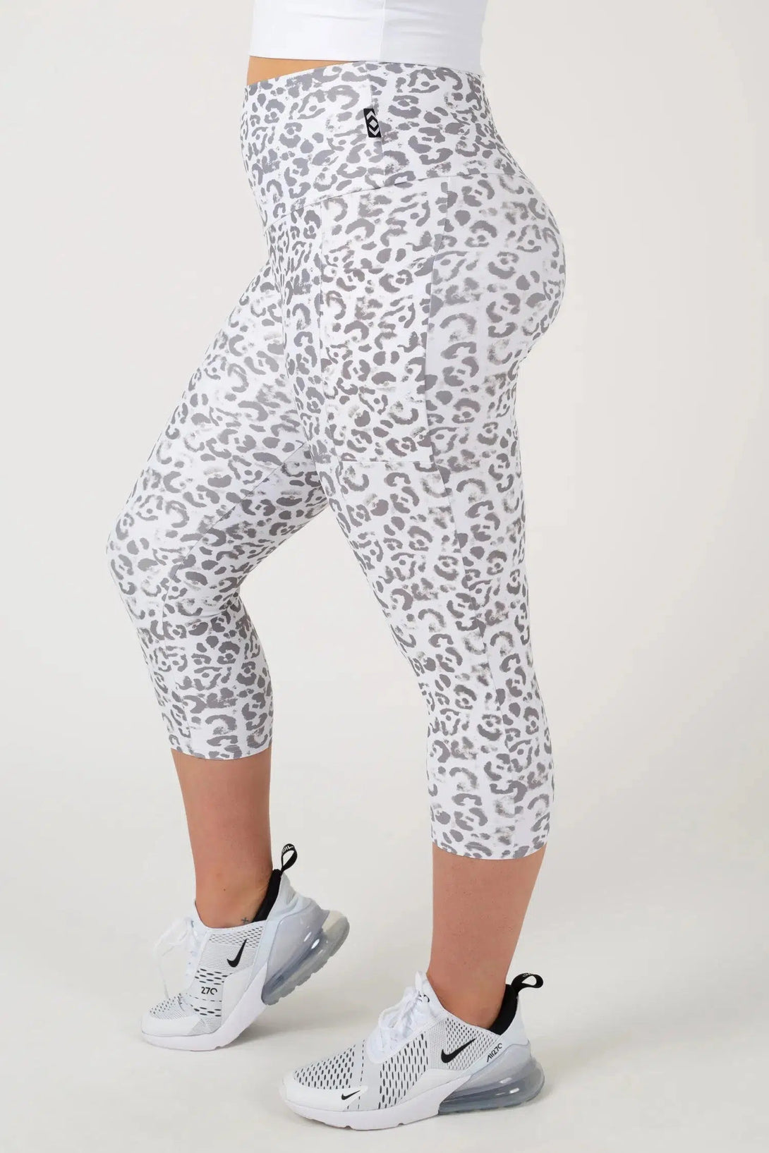 Performance Panel Pocket High Waisted Capri Leggings - Snow Jag-Activewear-Exoticathletica