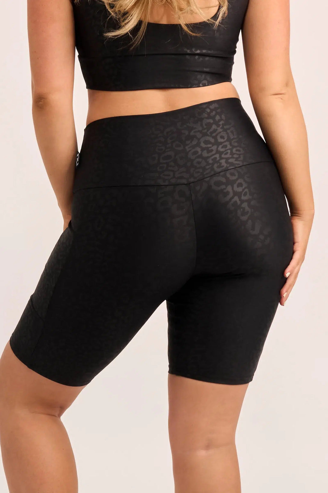 Performance Panel Pocket High Waisted Long Shorts - Black Exotic Touch Jag-Activewear-Exoticathletica