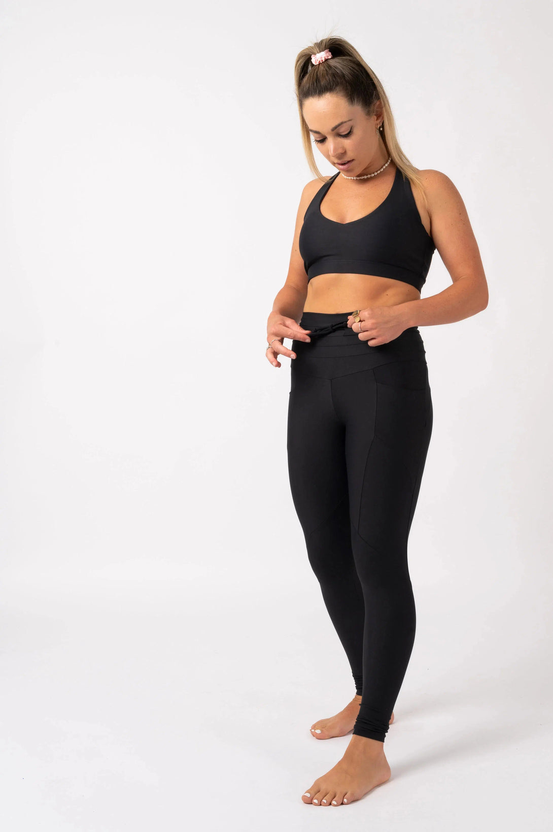 Performance Pocket Booty Shaper Drawstring Leggings - Black-Activewear-Exoticathletica