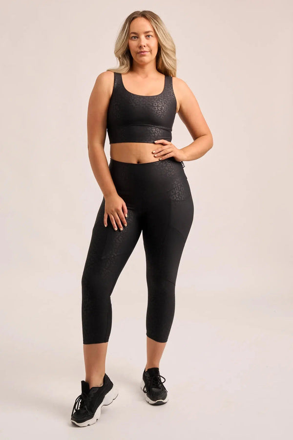 Performance Pocket Booty Shaper High Waisted Capri Leggings - Black Exotic Touch Jag-Activewear-Exoticathletica