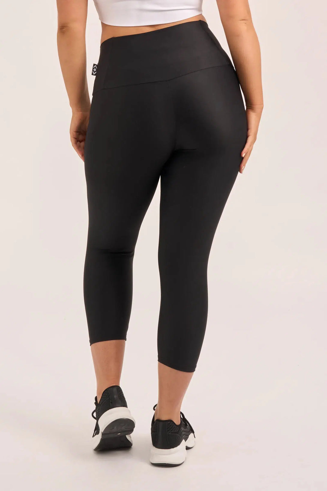 Performance Tummy Control High Waisted Capri Leggings - Black-Activewear-Exoticathletica