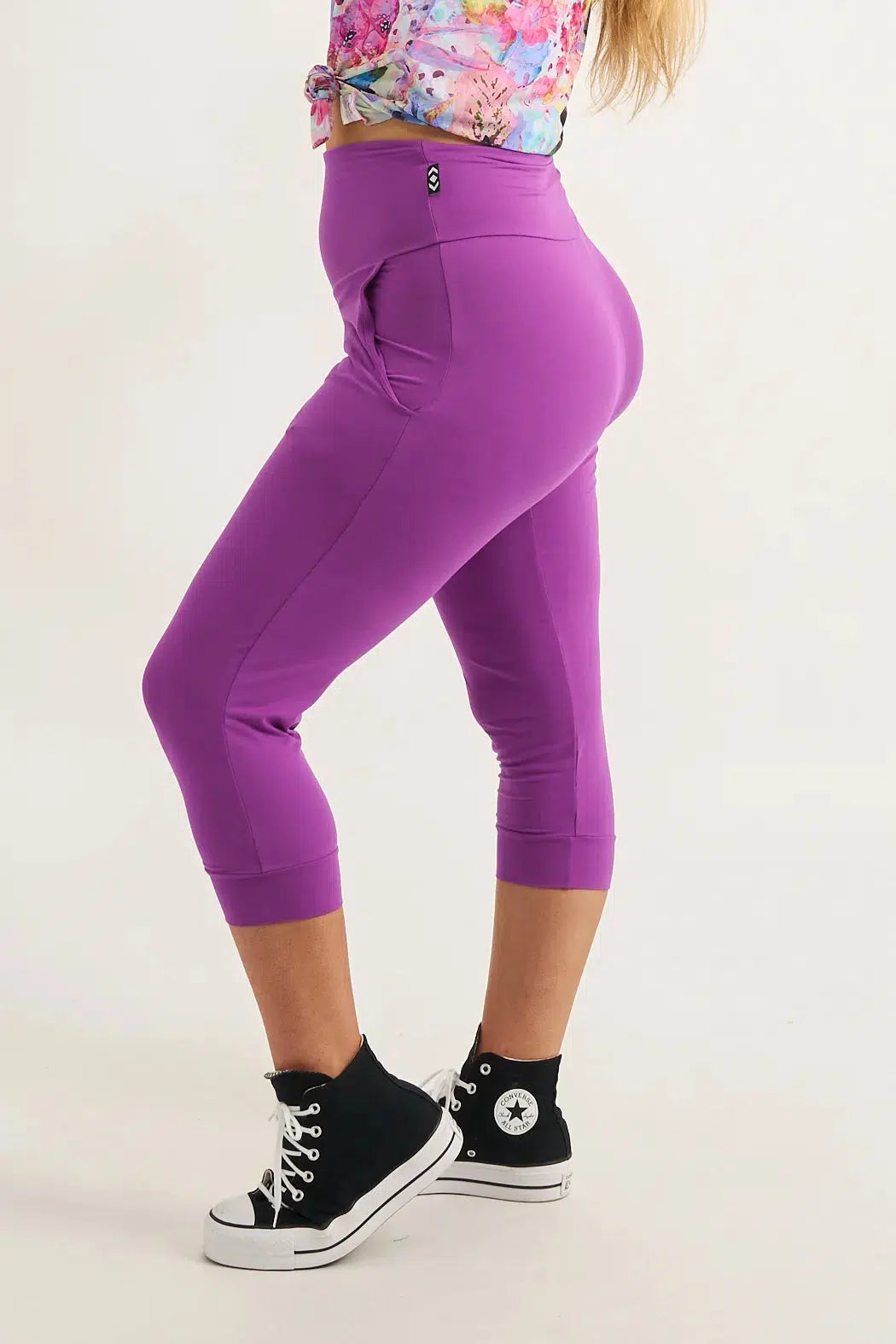 Purple Soft To Touch - Jogger Capris W/ Pockets-9358328328513-Activewear-Exoticathletica