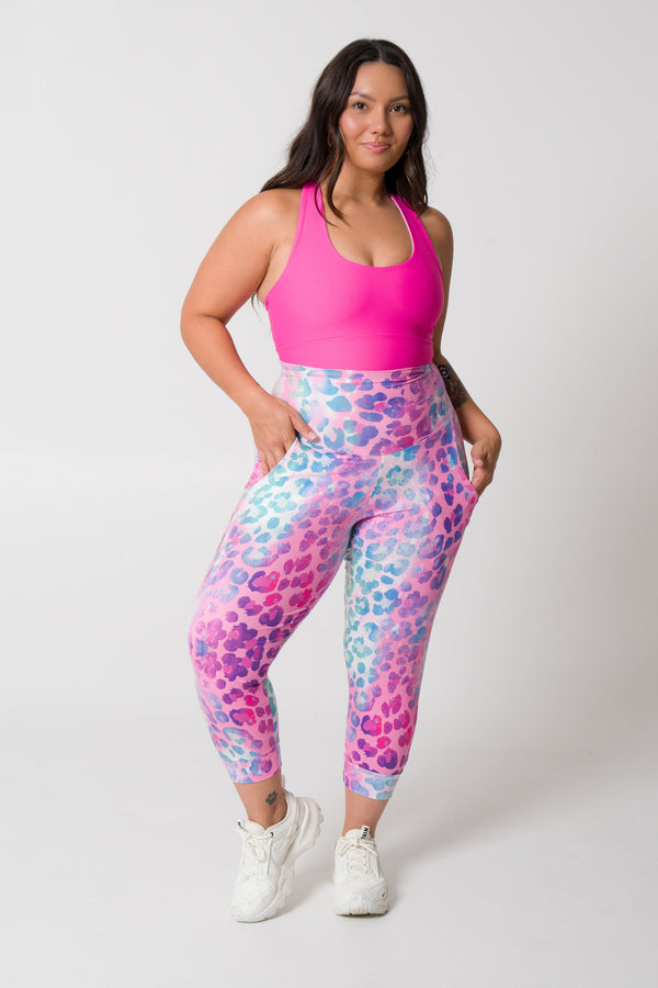 Rainbow Jag Soft to Touch - Jogger Capris w/ Pockets-Activewear-Exoticathletica