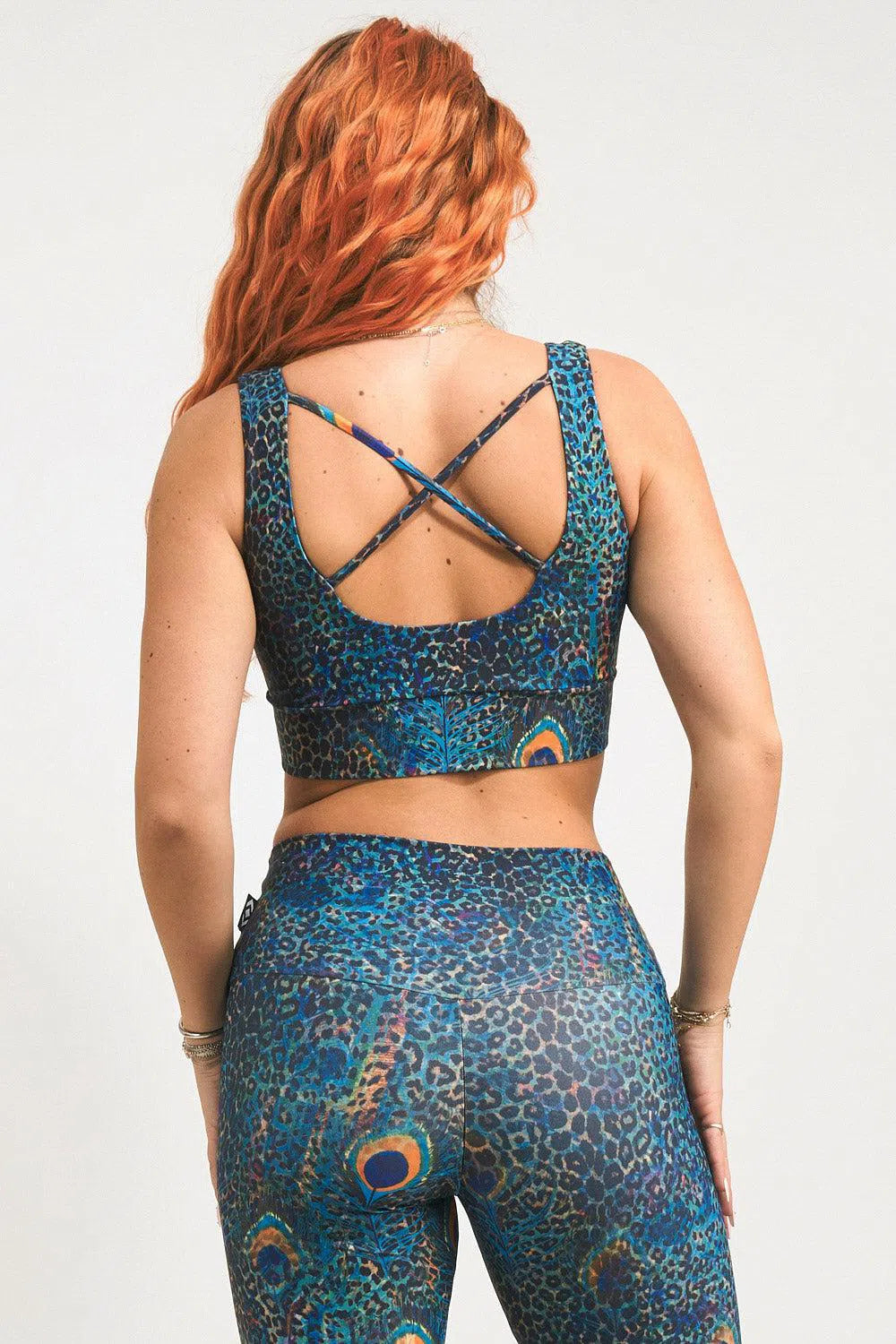 Rock Around The Peacock Performance - Scoop Neck Comfort Crop Top-Activewear-Exoticathletica