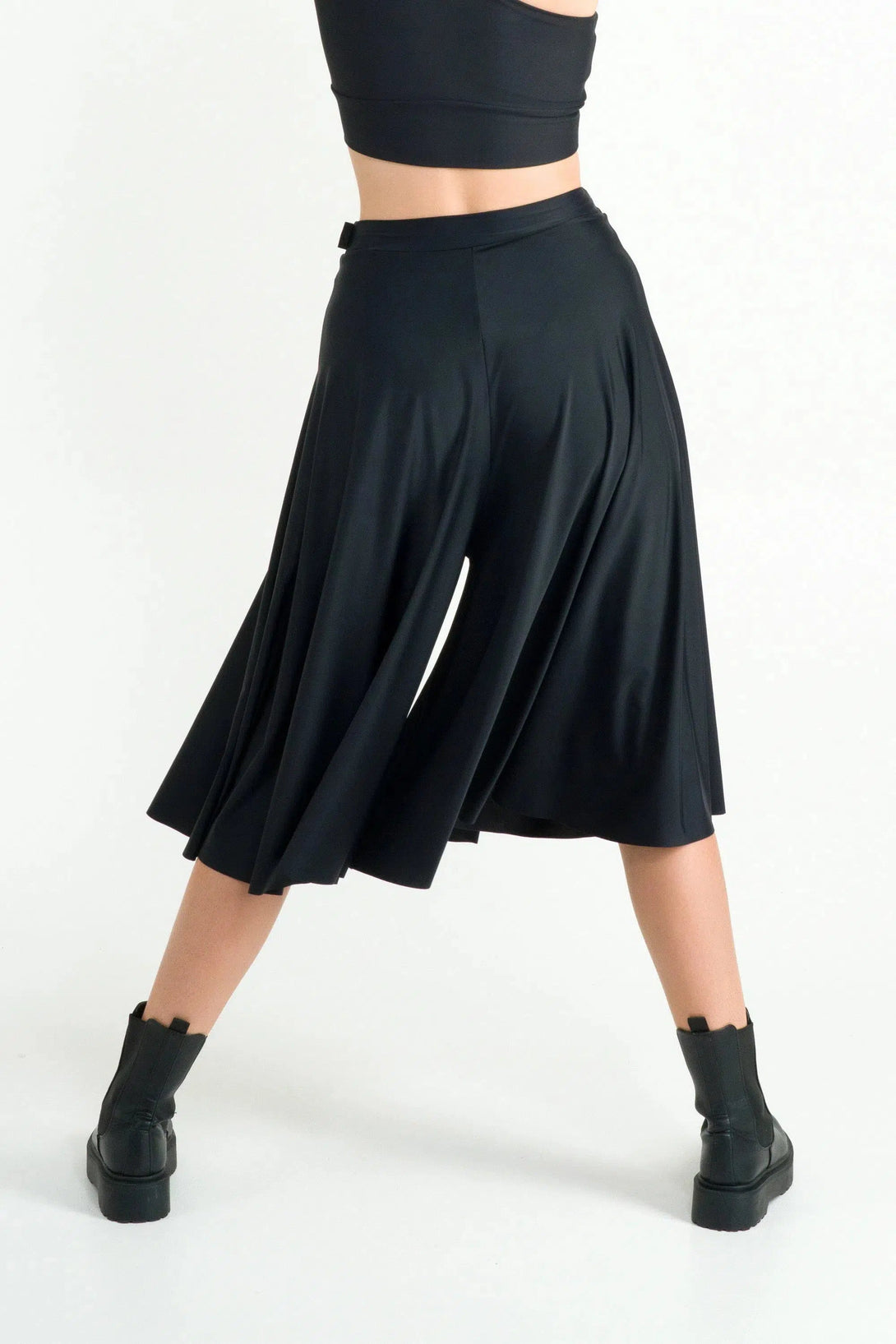 Silky Palazzo Culotte - Black-Activewear-Exoticathletica