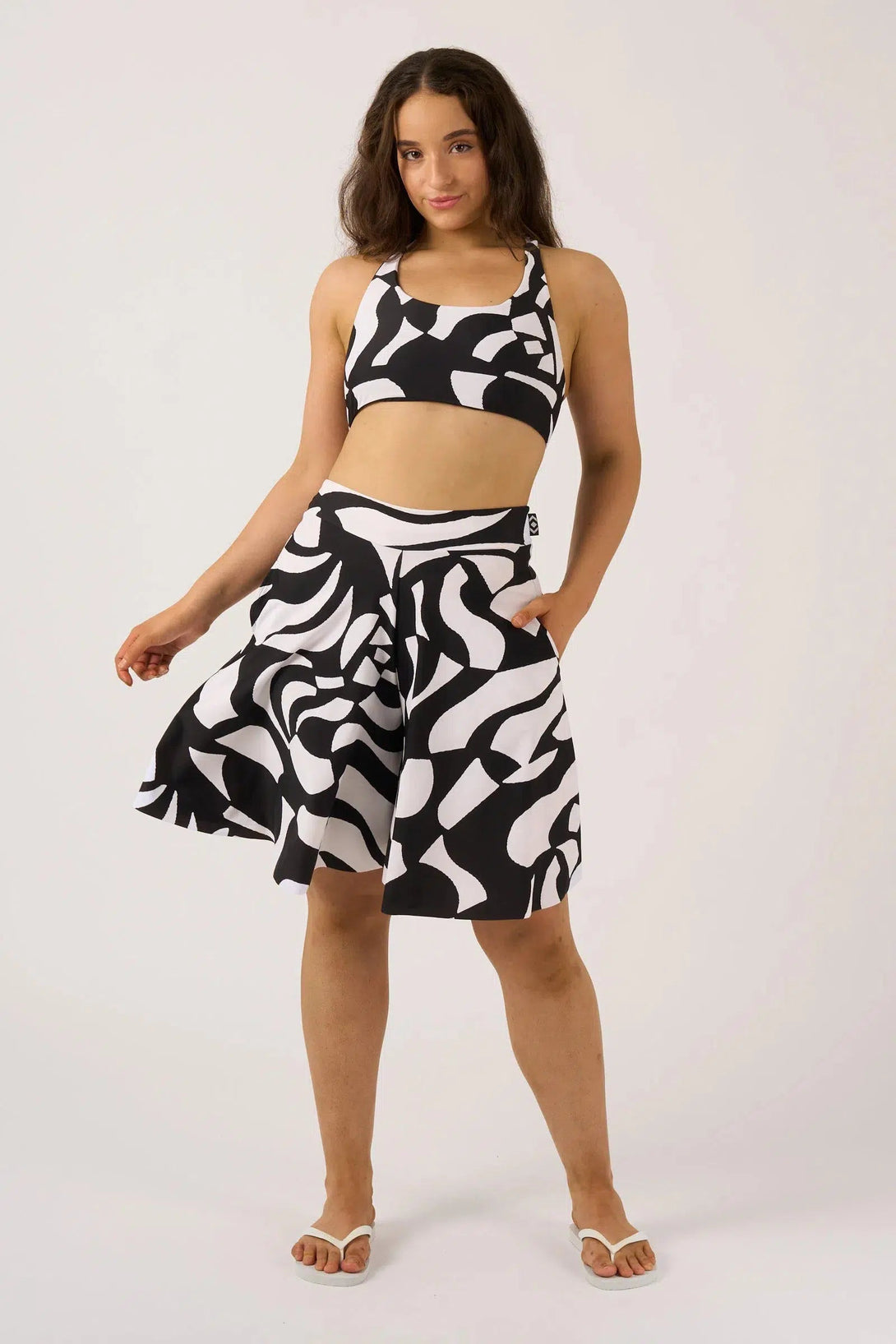 Silky Palazzo Short With Pocket - Black Geo Waves-Activewear-Exoticathletica