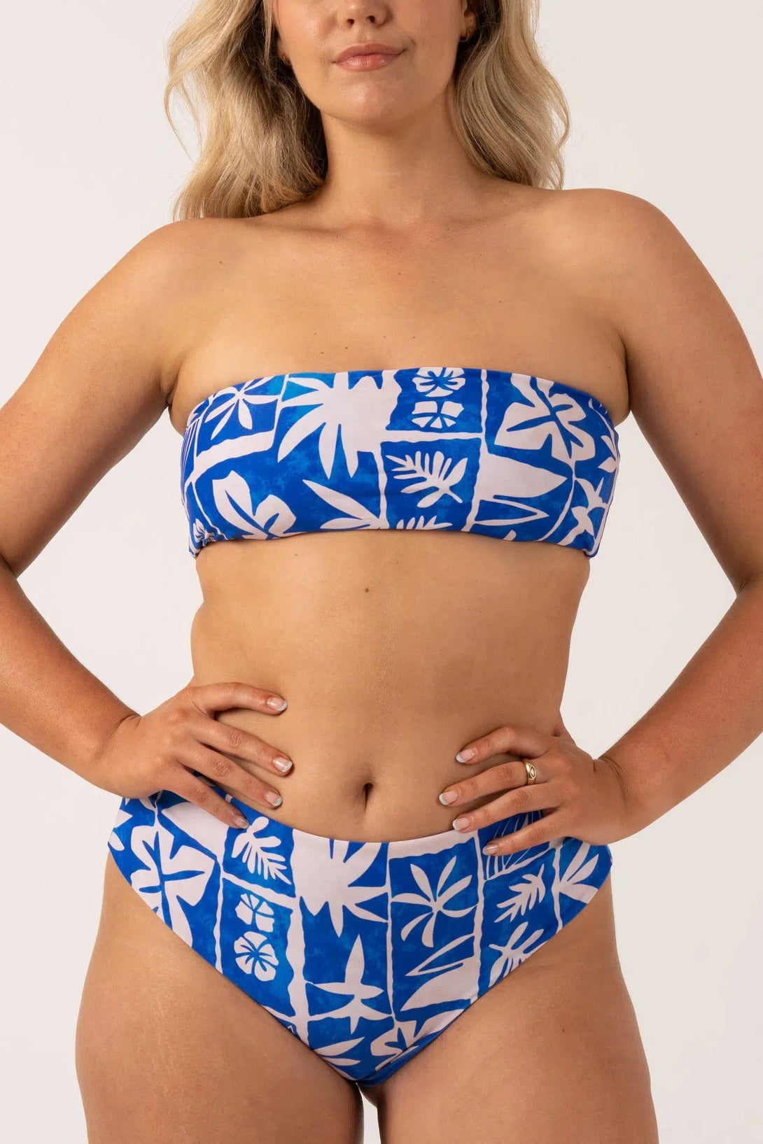 Silky Reversible Bandeau Bow Bikini Top - Blue Tiki-Activewear-Exoticathletica