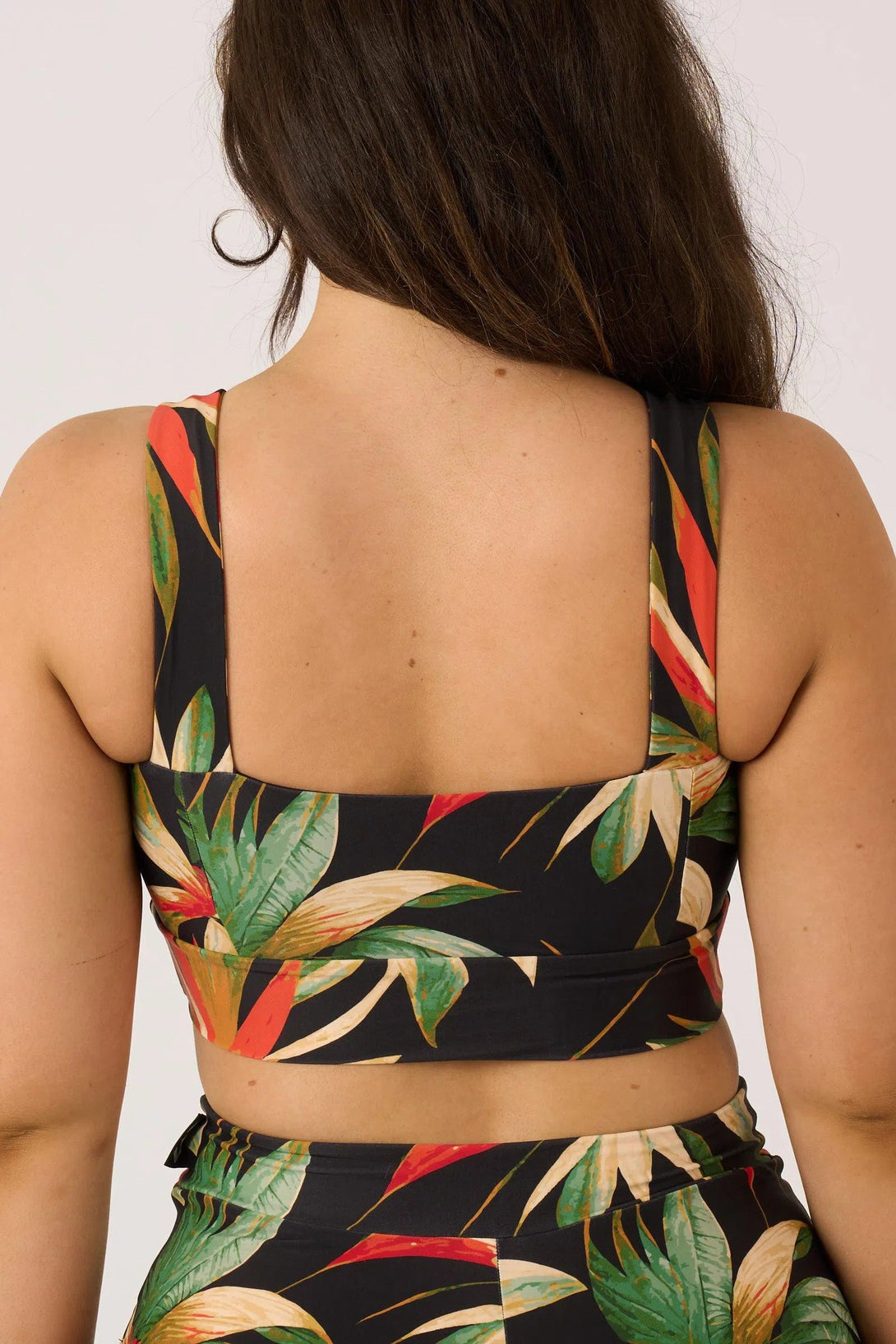 Silky Square Neck Comfort Crop Top - Black Tropico-Activewear-Exoticathletica