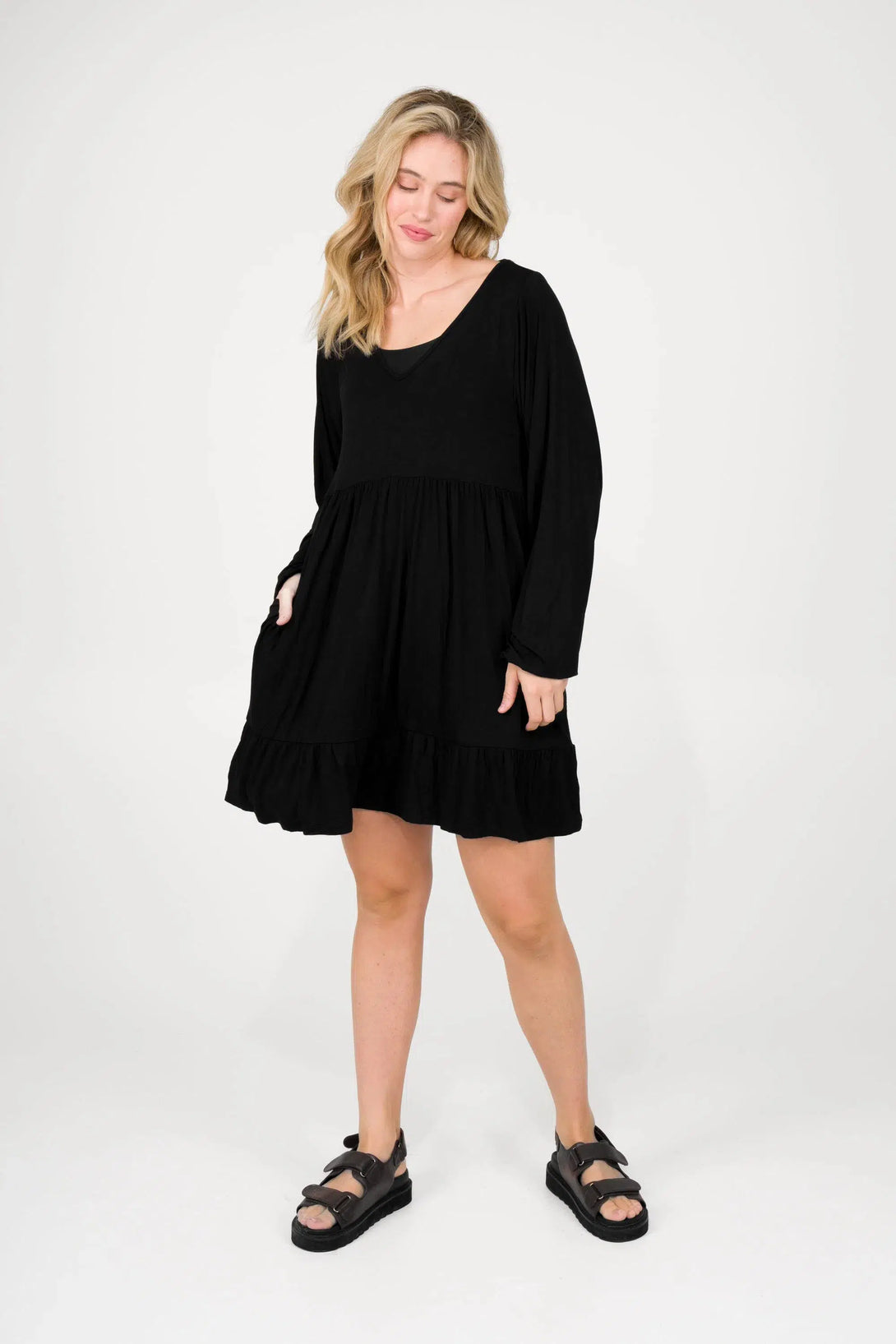 Slinky To Touch Baby Doll Tiered V Neck Mini Dress W/ Elasticated Sleeve - Black-Activewear-Exoticathletica