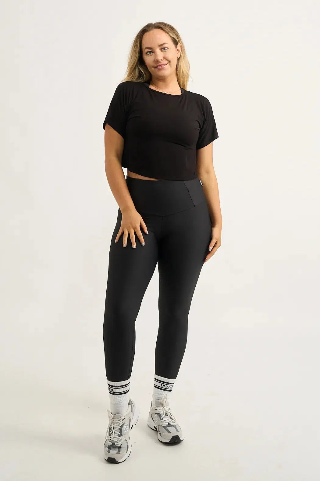 Slinky To Touch Cropped Tee - Black-1000010724-Activewear-Exoticathletica