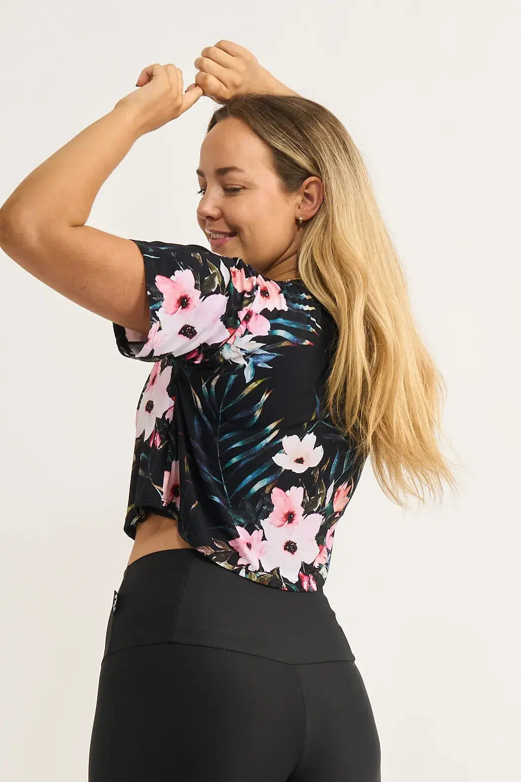 Slinky To Touch Cropped Tee - Exotic At Heart-Activewear-Exoticathletica