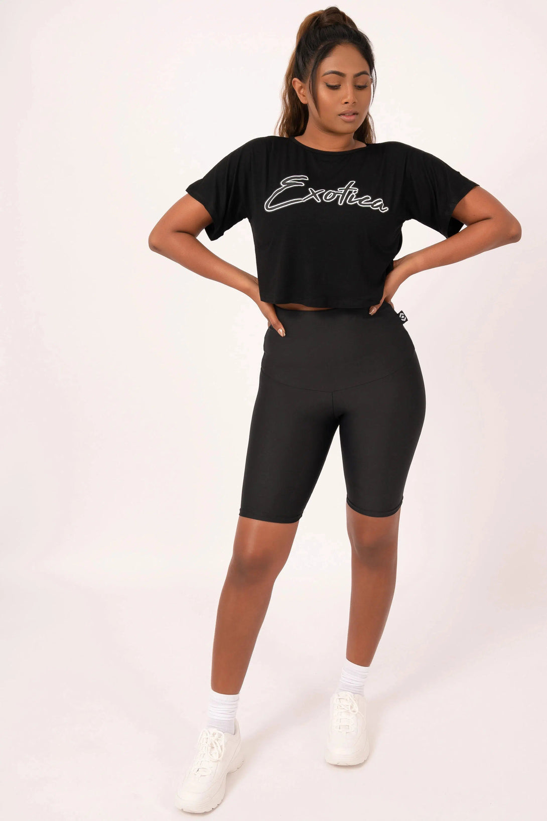 Slinky To Touch Exotica Cropped Tee - Black-Activewear-Exoticathletica