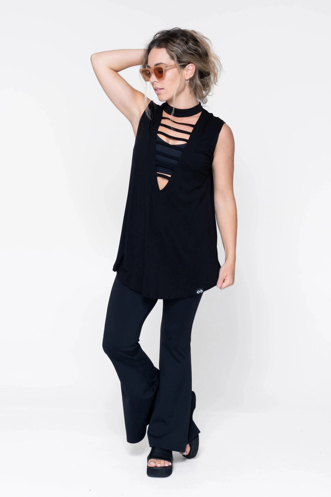 Slinky To Touch Ladder V Front Sleeveless Boyfriend Tee - Black-Activewear-Exoticathletica