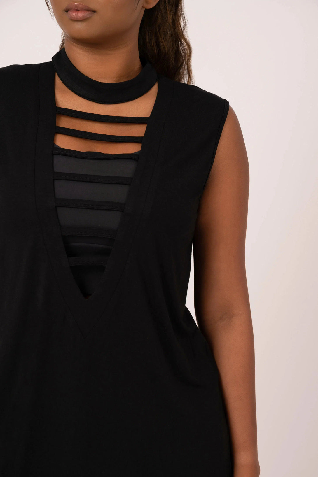 Slinky To Touch Ladder V Front Sleeveless Boyfriend Tee - Black-Activewear-Exoticathletica