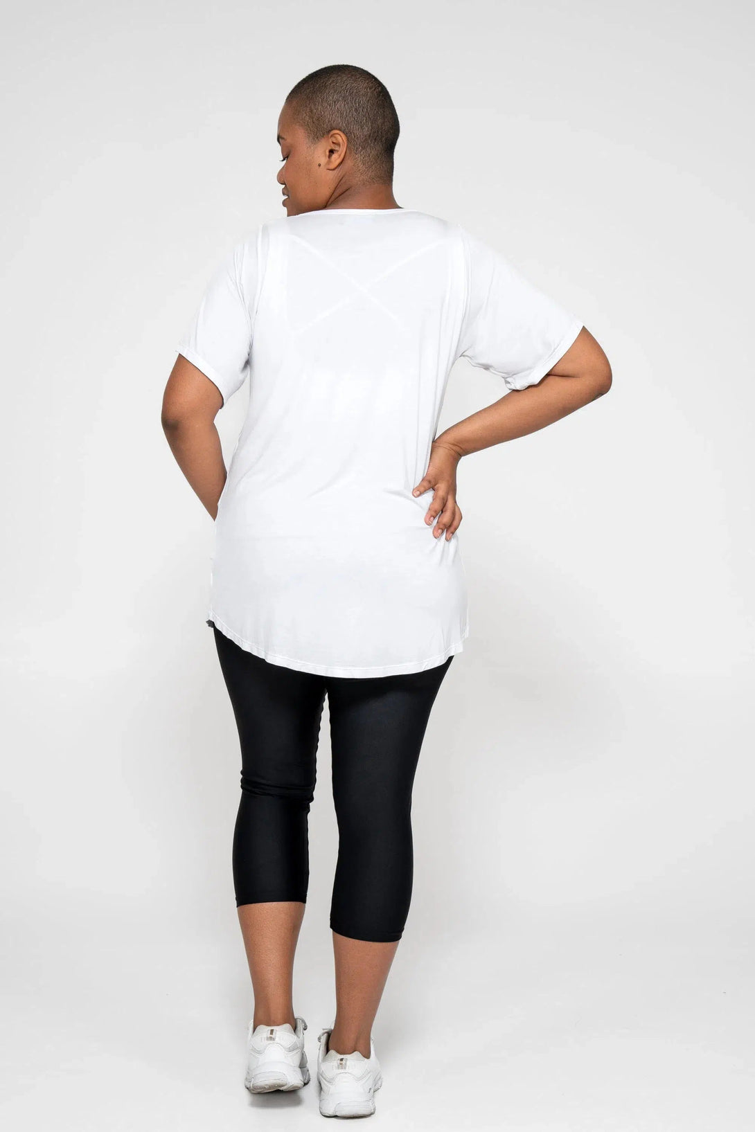 Slinky To Touch Net V Front Boyfriend Tee - White-Activewear-Exoticathletica