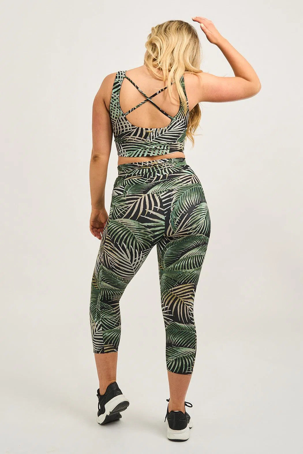 So Frond Of You Performance - Luxe Panel Pocket Drawstring Capri Leggings-Activewear-Exoticathletica