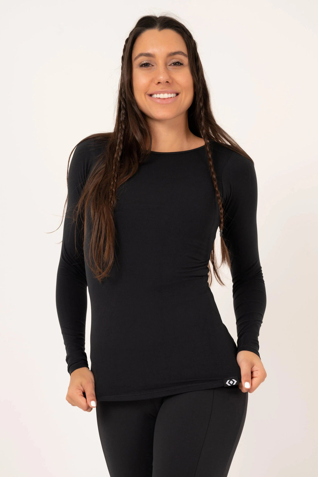 Soft To Touch Fitted Long Sleeve Tee - Black-Activewear-Exoticathletica