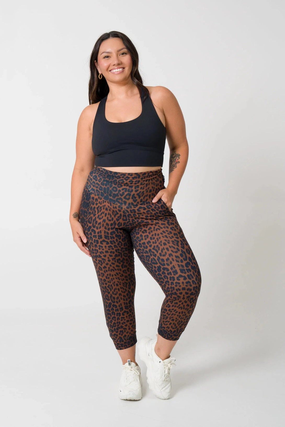 Soft To Touch Jogger Capris W/ Pockets - Chocolate Swag-Activewear-Exoticathletica