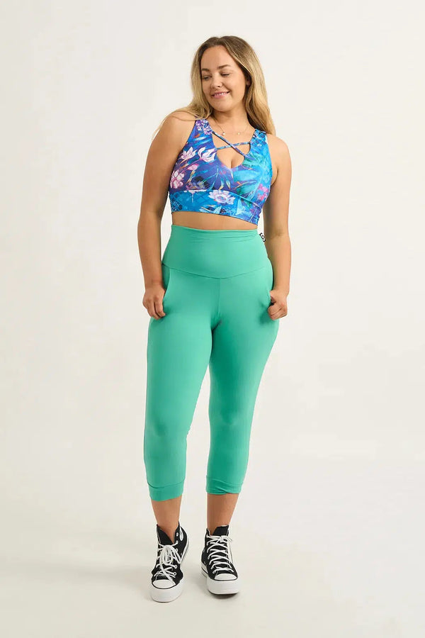 Soft To Touch Jogger Capris W/ Pockets - Jade-Activewear-Exoticathletica