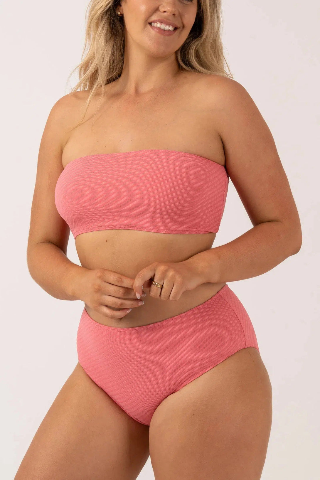 Textured Bandeau Bikini Top - Bubblegum Pink-Activewear-Exoticathletica