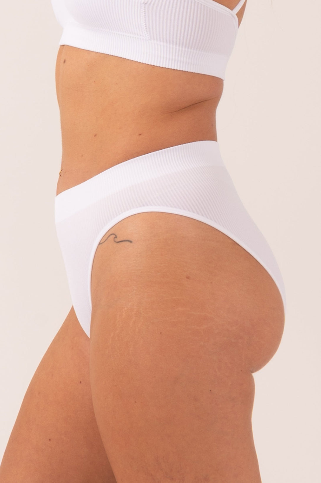 White Rib Seam Free - High Waist Bikini Briefs-Activewear-Exoticathletica