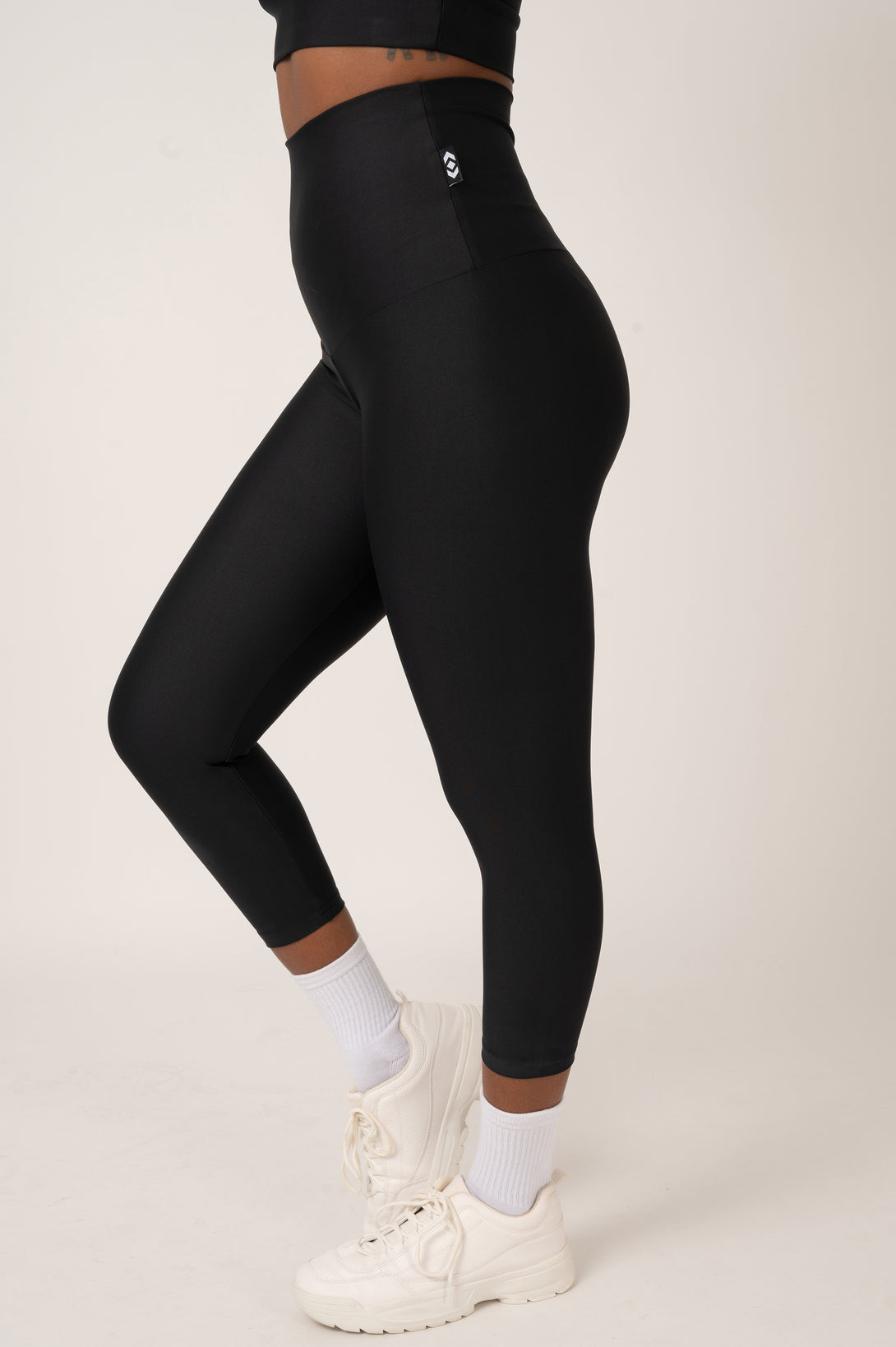 Extra Strong Compression Waisted Cropped Leggings with Egyptian Cotton  Black XS / Black